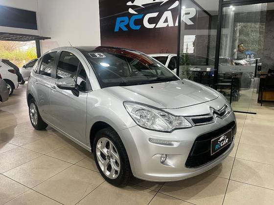 CITROËN C3 1.6 VTI 120 FLEX EXCLUSIVE EAT6 CITROËN C3 1.6 VTI 120 FLEX EXCLUSIVE EAT6
